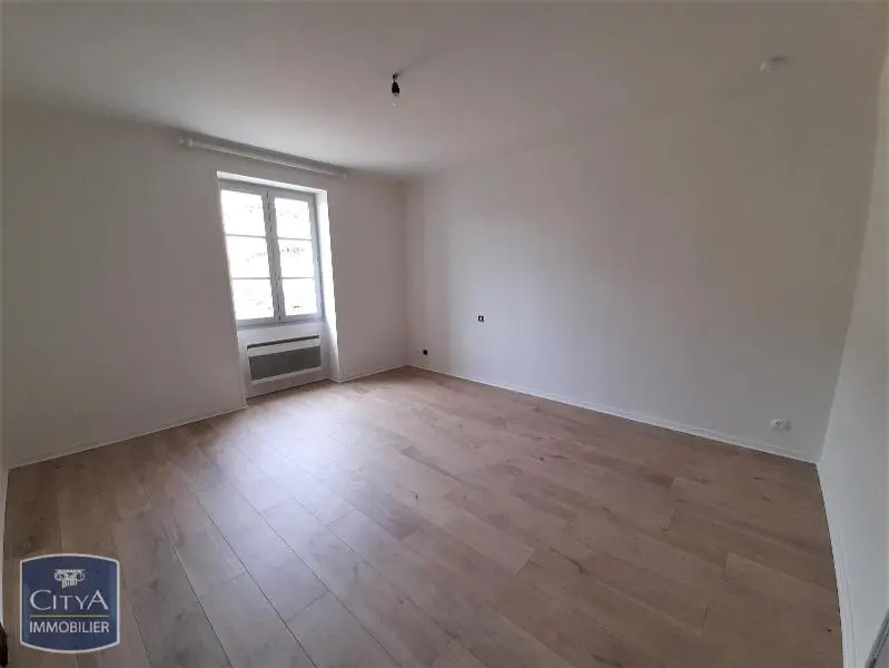 Photo 3 Appartement 1 pièce 27.7m²