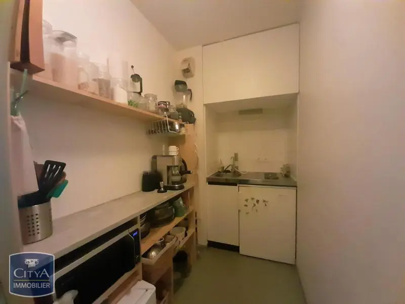 Photo 3 Appartement 1 pièce 27.11m²