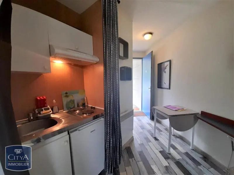 Photo 2 Appartement 1 pièce 20.5m²