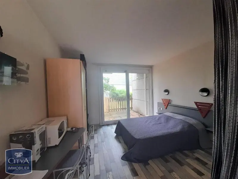 Photo 1 Appartement 1 pièce 20.5m²
