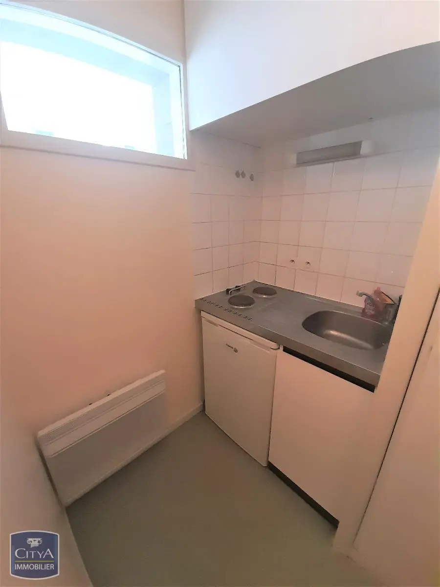 Photo 3 Appartement 1 pièce 24.58m²