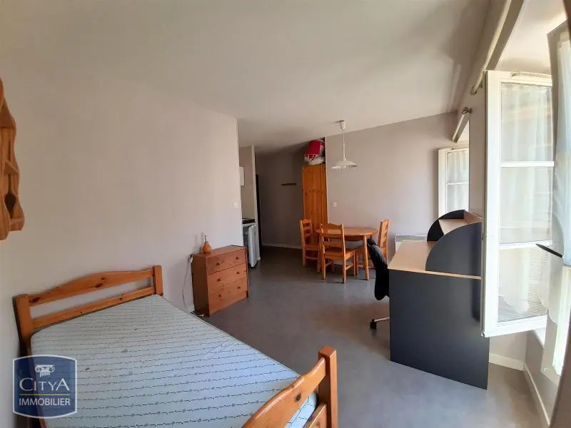 Photo 1 Appartement 1 pièce 19.03m²