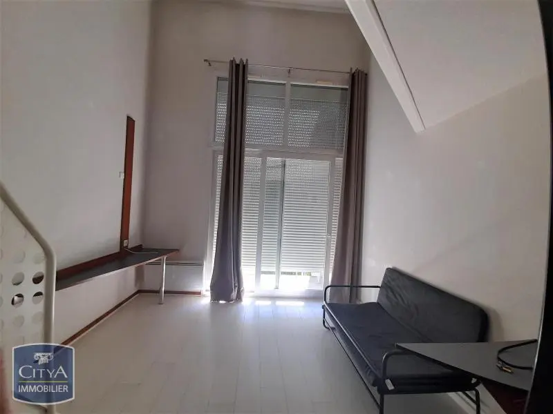 Photo 3 Appartement 1 pièce 28.8m²