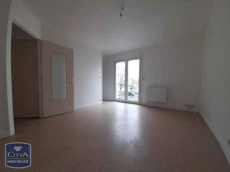 Photo 1 Appartement 1 pièce 26.79m²