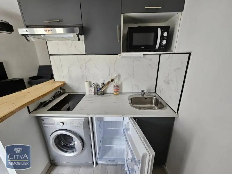 Photo 4 Appartement 1 pièce 22.89m²