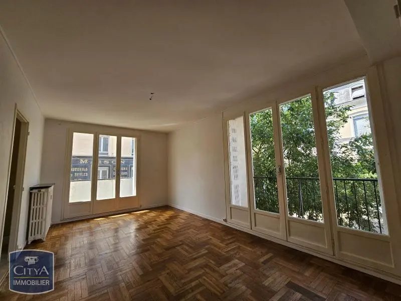 Photo 1 Appartement 4 pièces 75.3m²