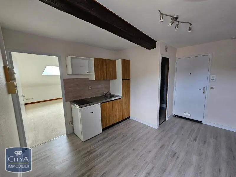 Photo 2 Appartement 1 pièce 21.41m²
