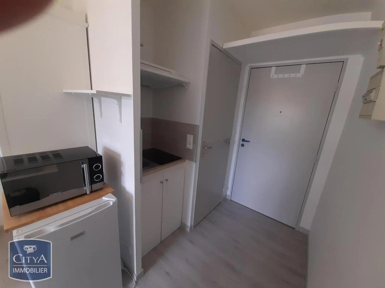 Photo 4 Appartement 1 pièce 13.8m²
