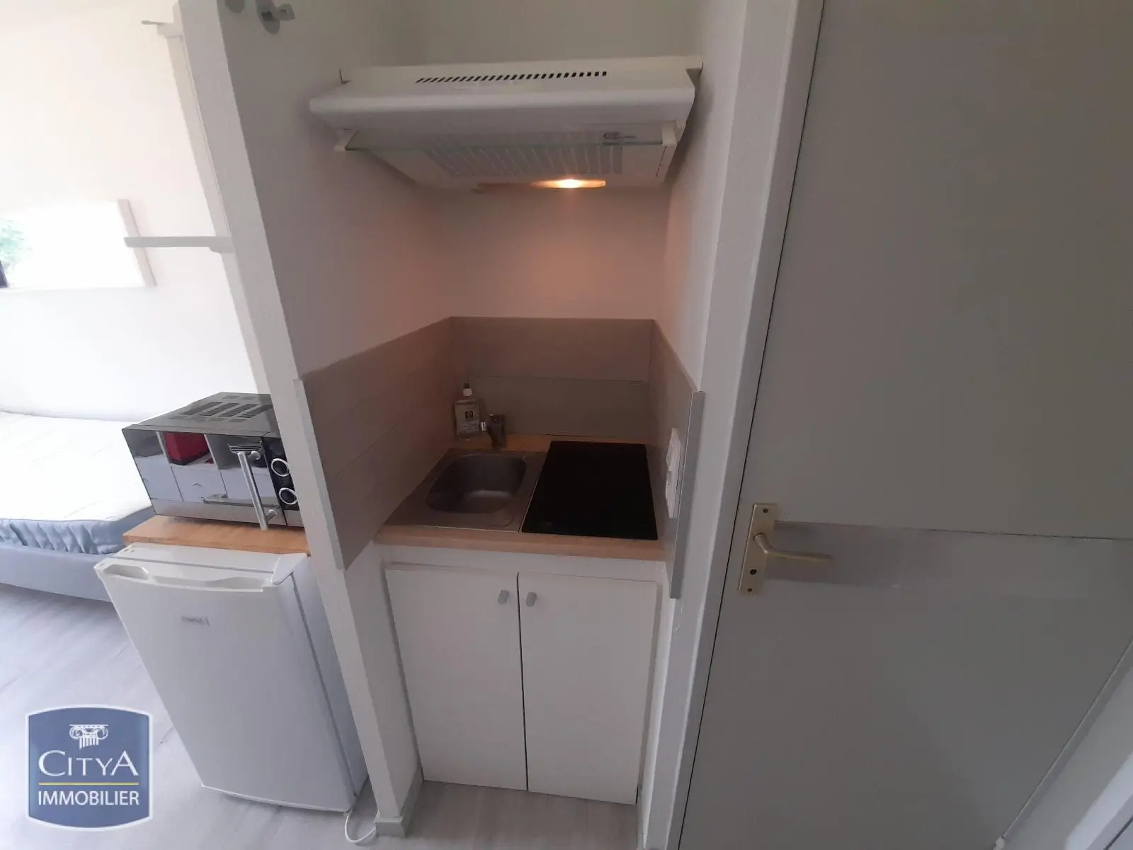 Photo 5 Appartement 1 pièce 13.8m²