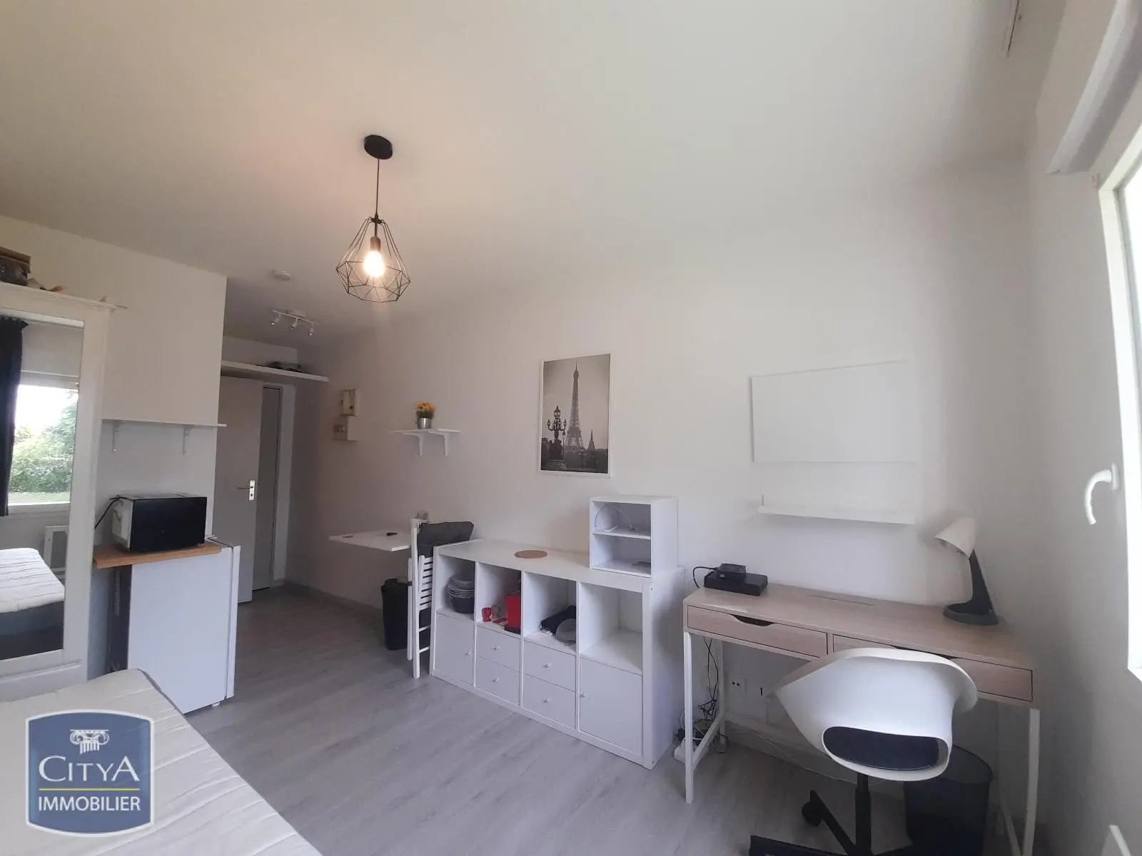 Photo 1 Appartement 1 pièce 13.8m²