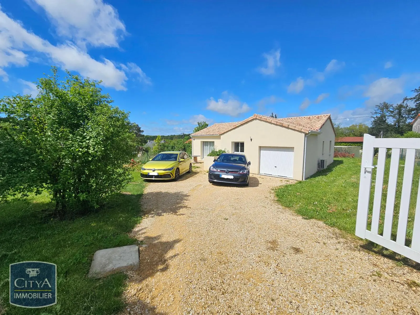 Photo 1 Maison 4 pièces 98.49m²
