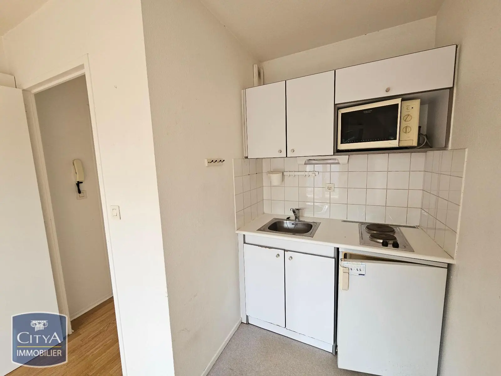 Photo 4 Appartement 1 pièce 25.47m²