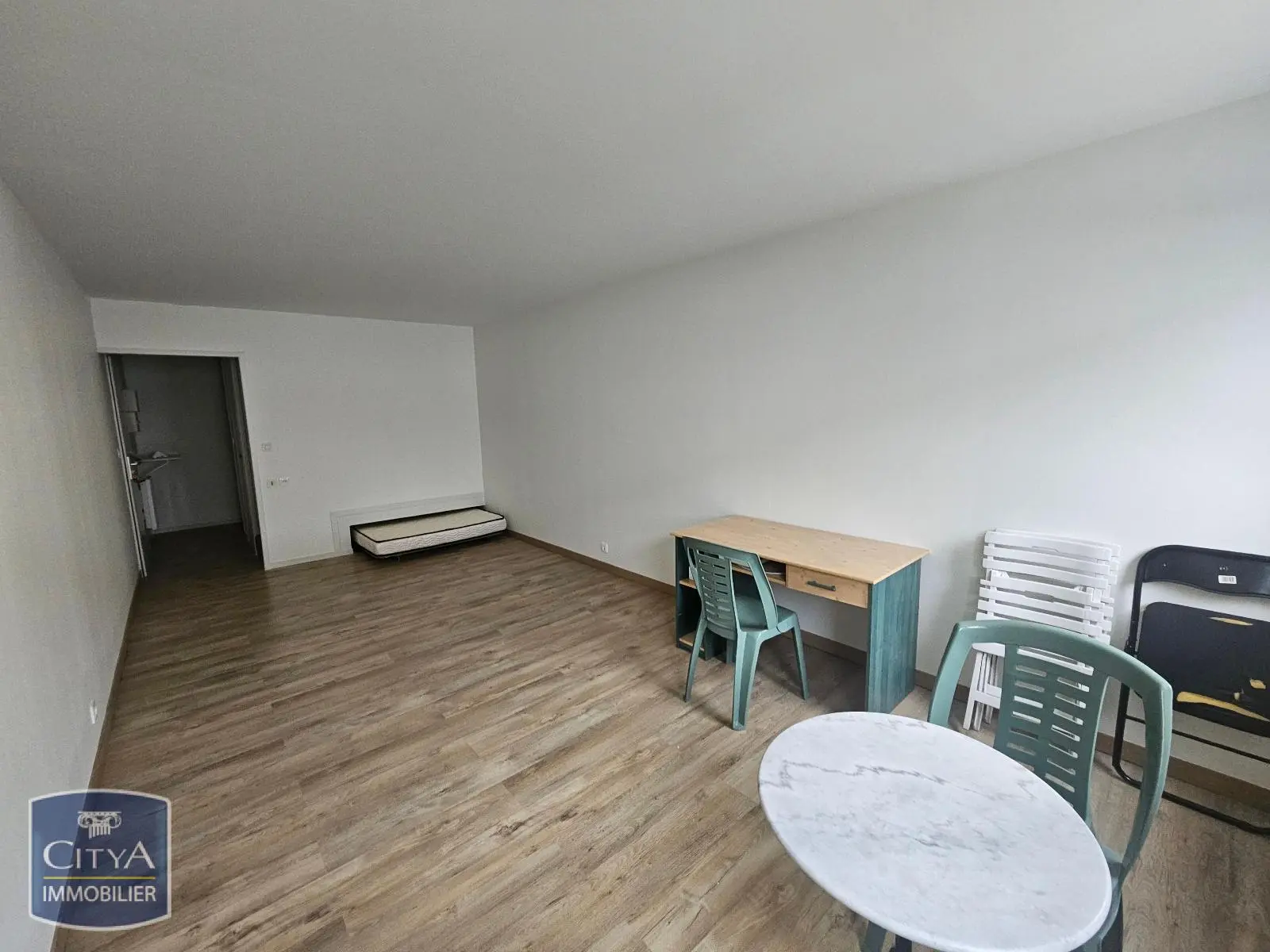 Photo 2 Appartement 1 pièce 29.31m²