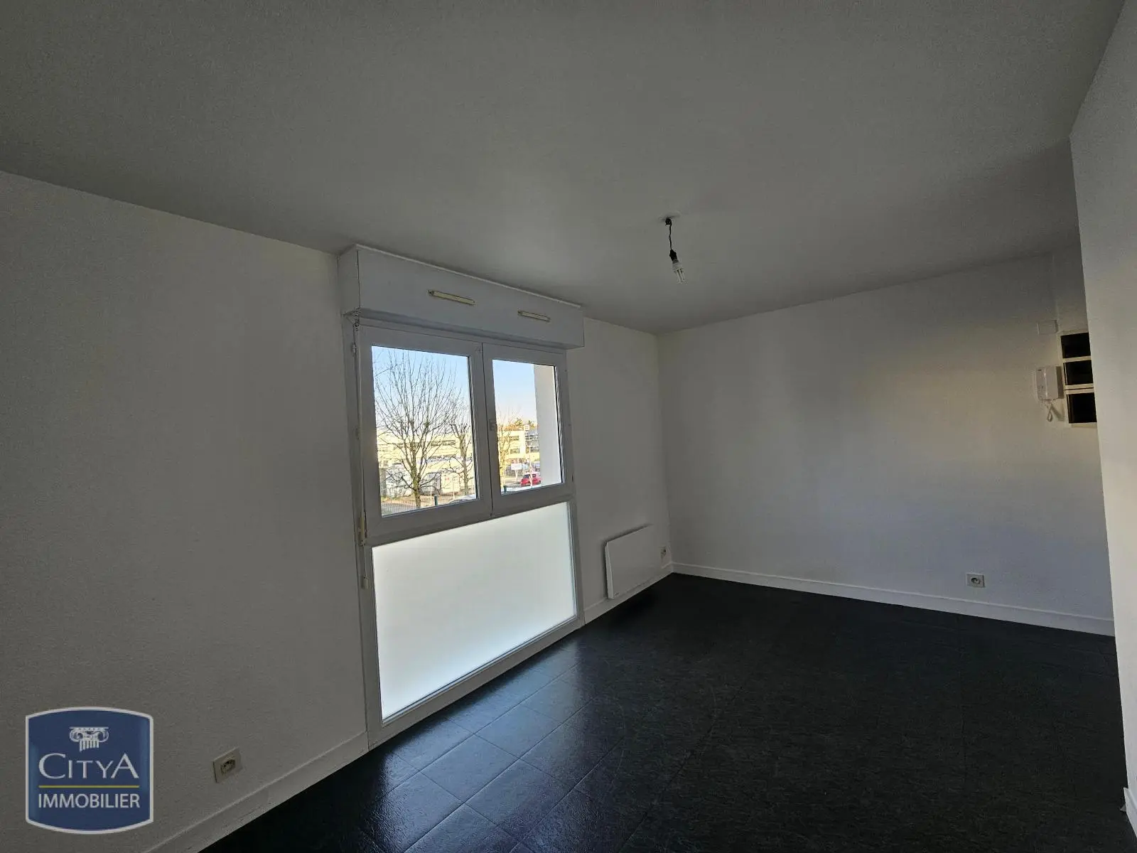 Photo 2 Appartement 1 pièce 17.92m²