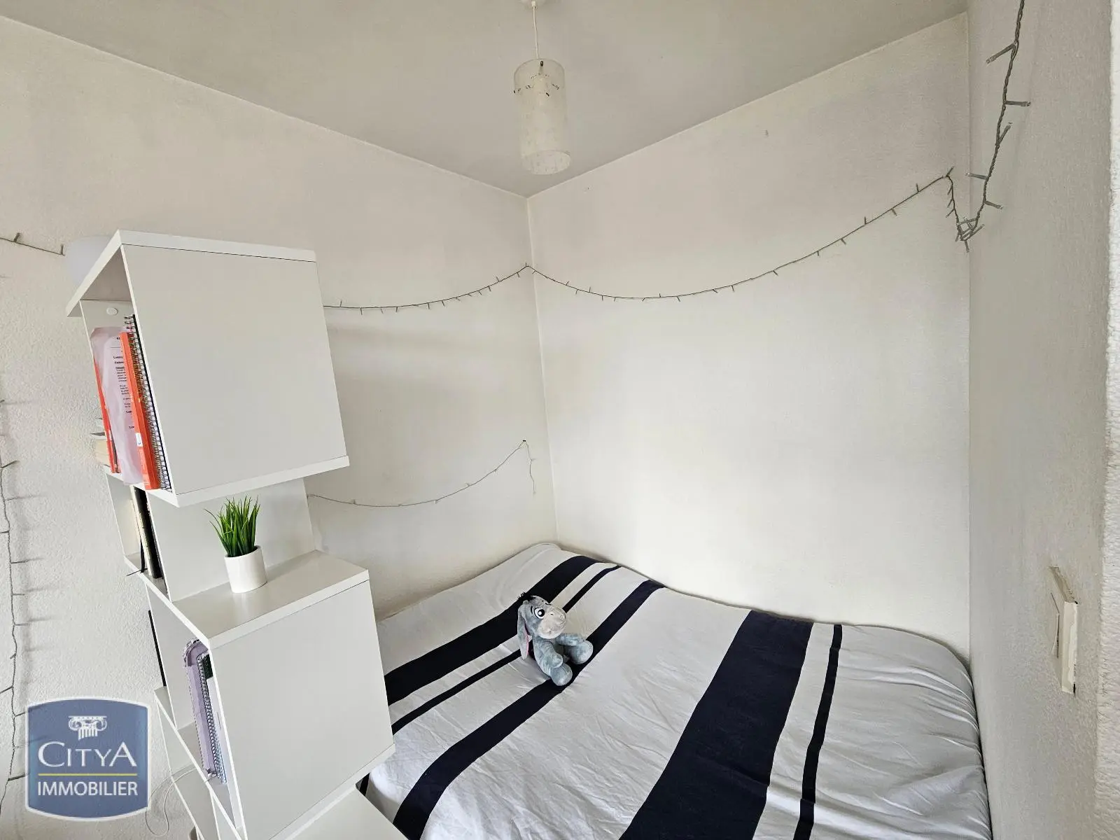 Photo 2 Appartement 1 pièce 26.29m²