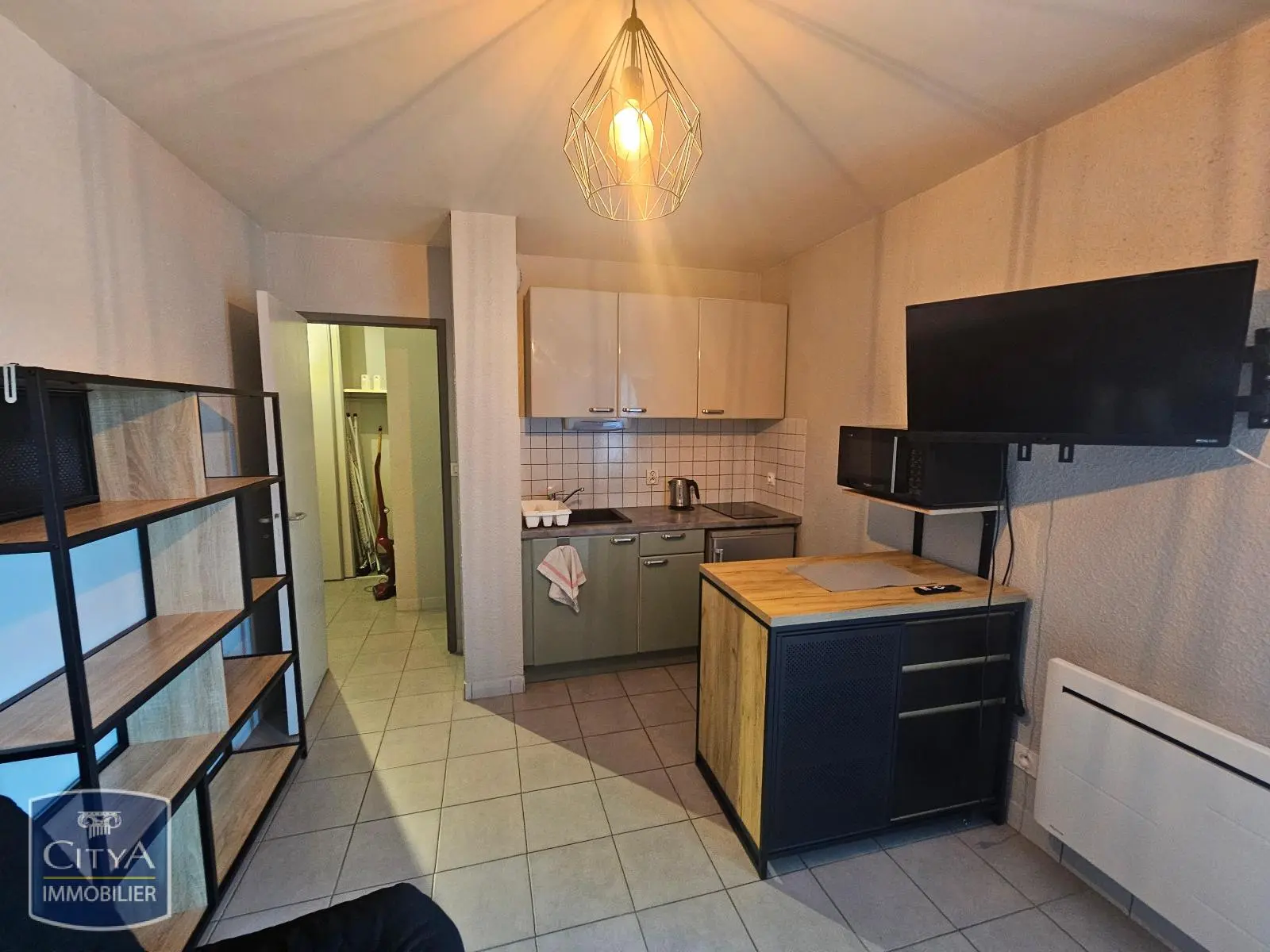 Photo 2 Appartement 1 pièce 21.21m²