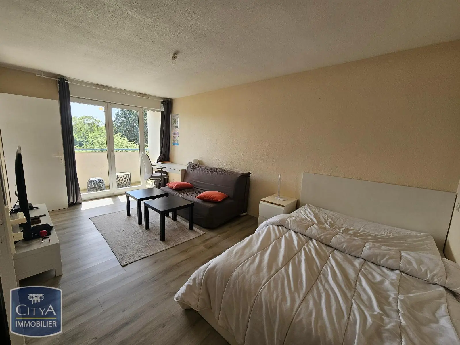 Photo 1 Appartement 1 pièce 28.13m²