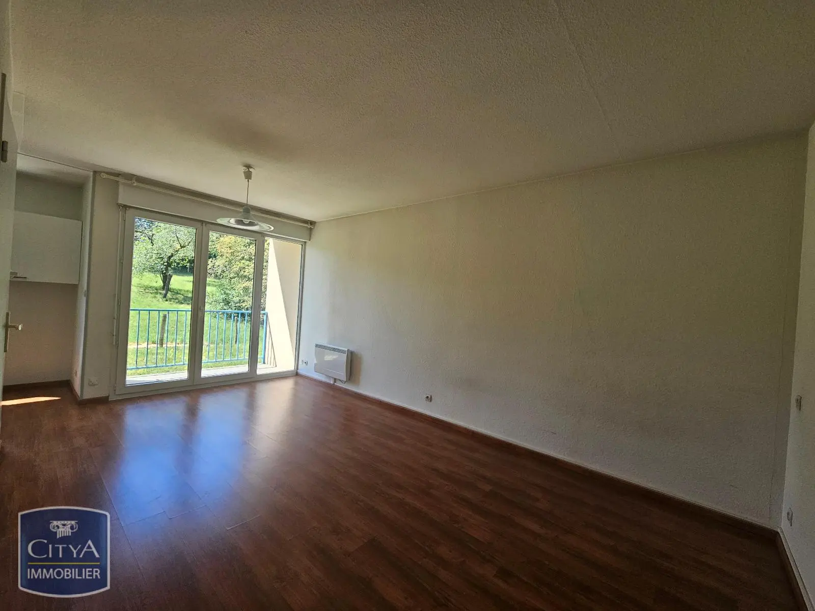 Photo 2 Appartement 1 pièce 27.62m²