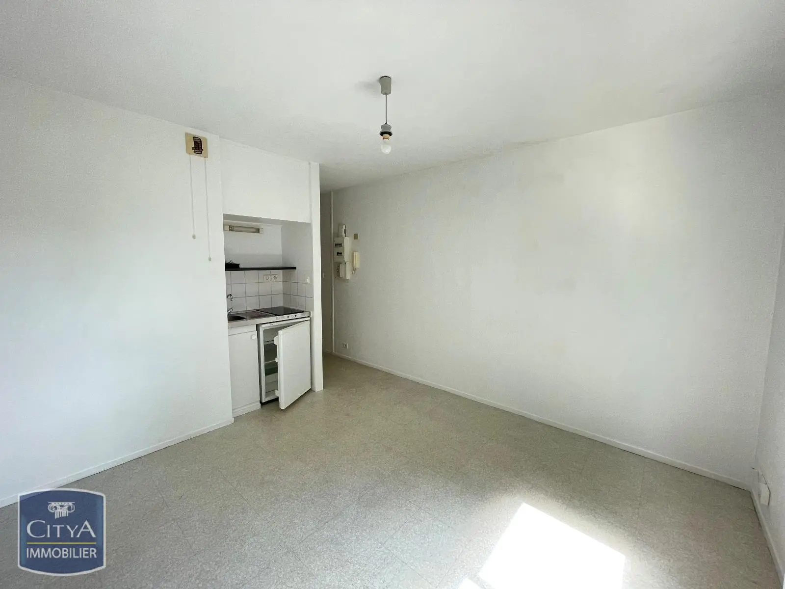 Photo 3 Appartement 1 pièce 18.95m²