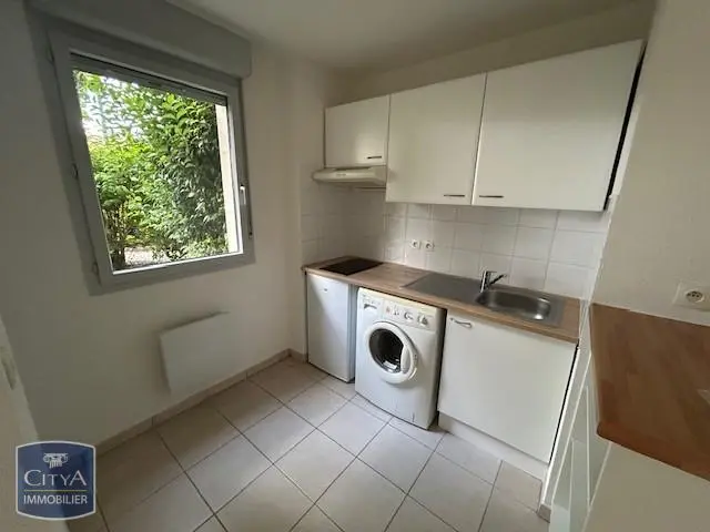 Photo 2 Appartement 1 pièce 27.71m²