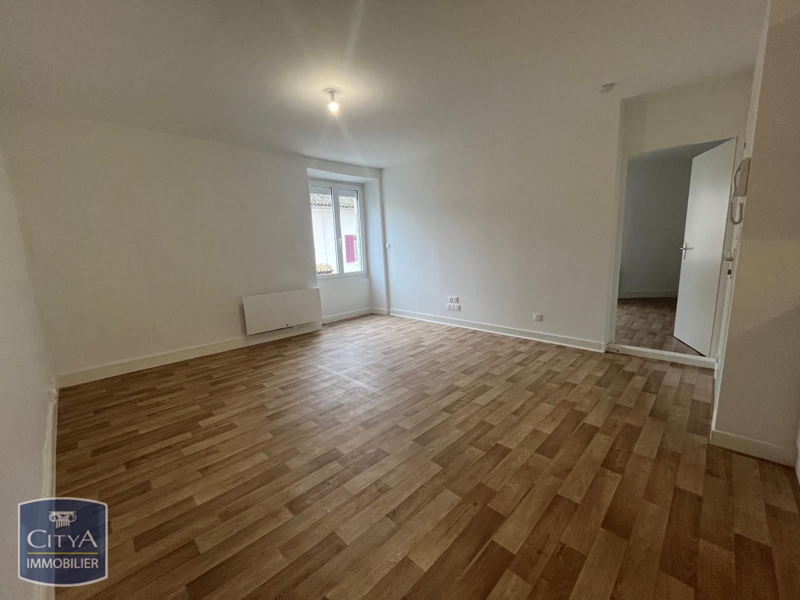 Photo 2 appartement Lusignan