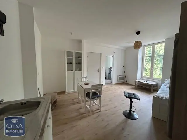 Photo 3 Appartement 1 pièce 24.81m²