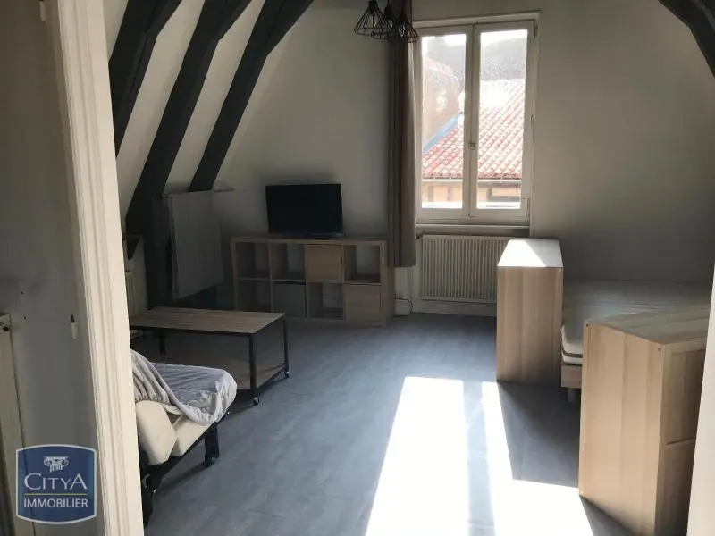 Photo 1 Appartement 1 pièce 26.61m²