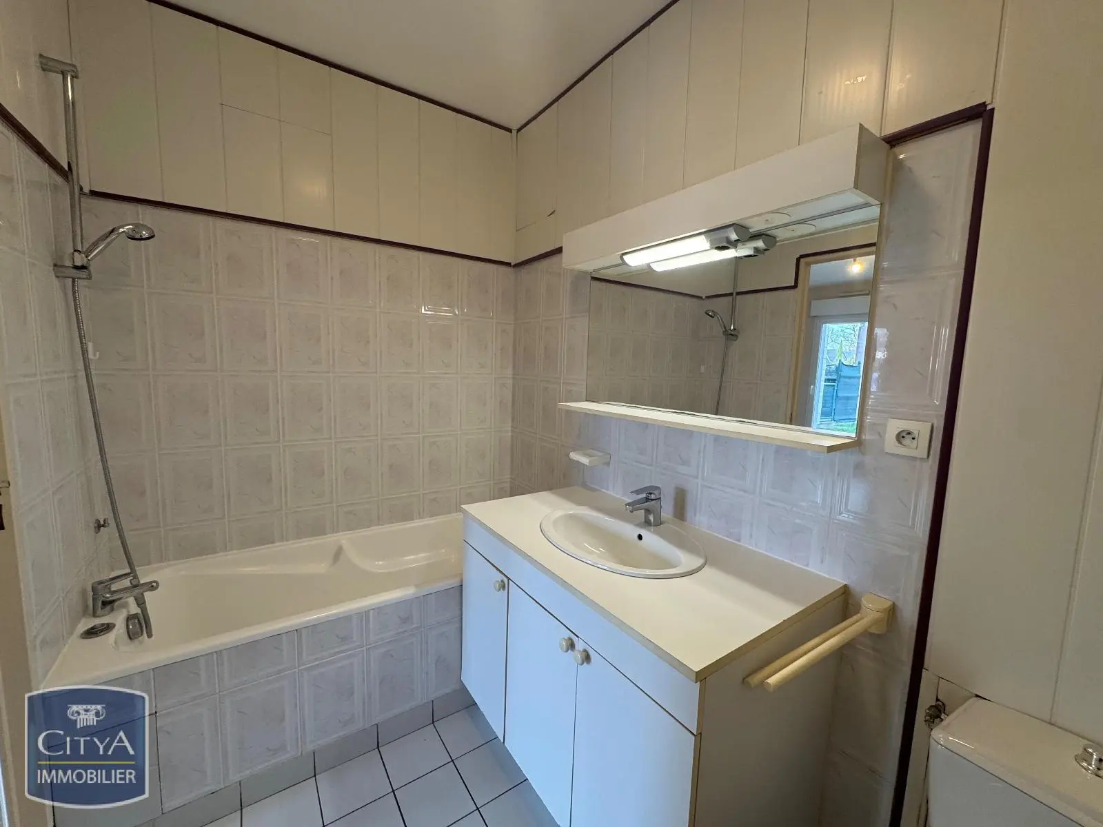 Photo 6 Appartement 1 pièce 27.89m²