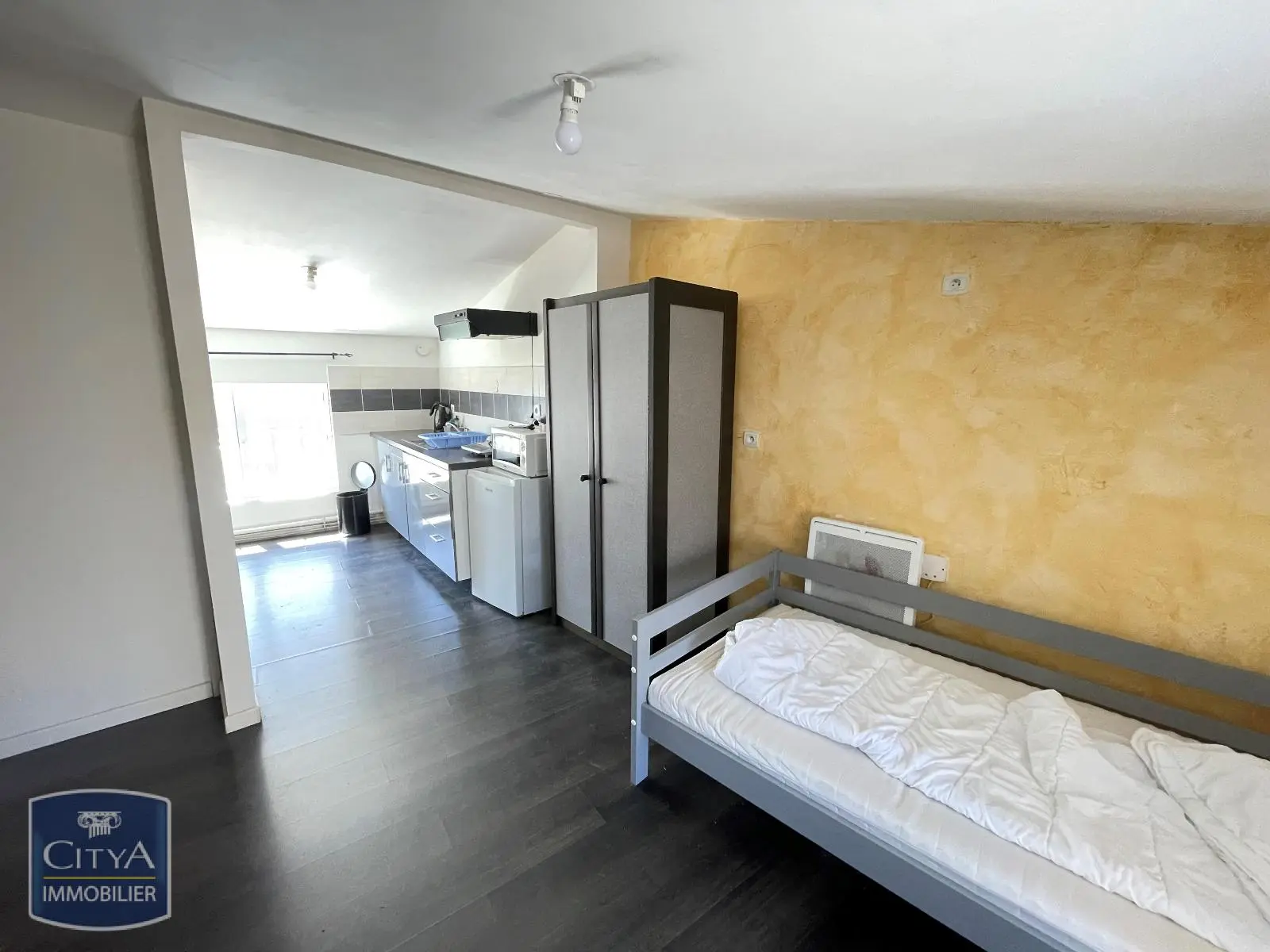 Photo 2 Appartement 1 pièce 16.3m²
