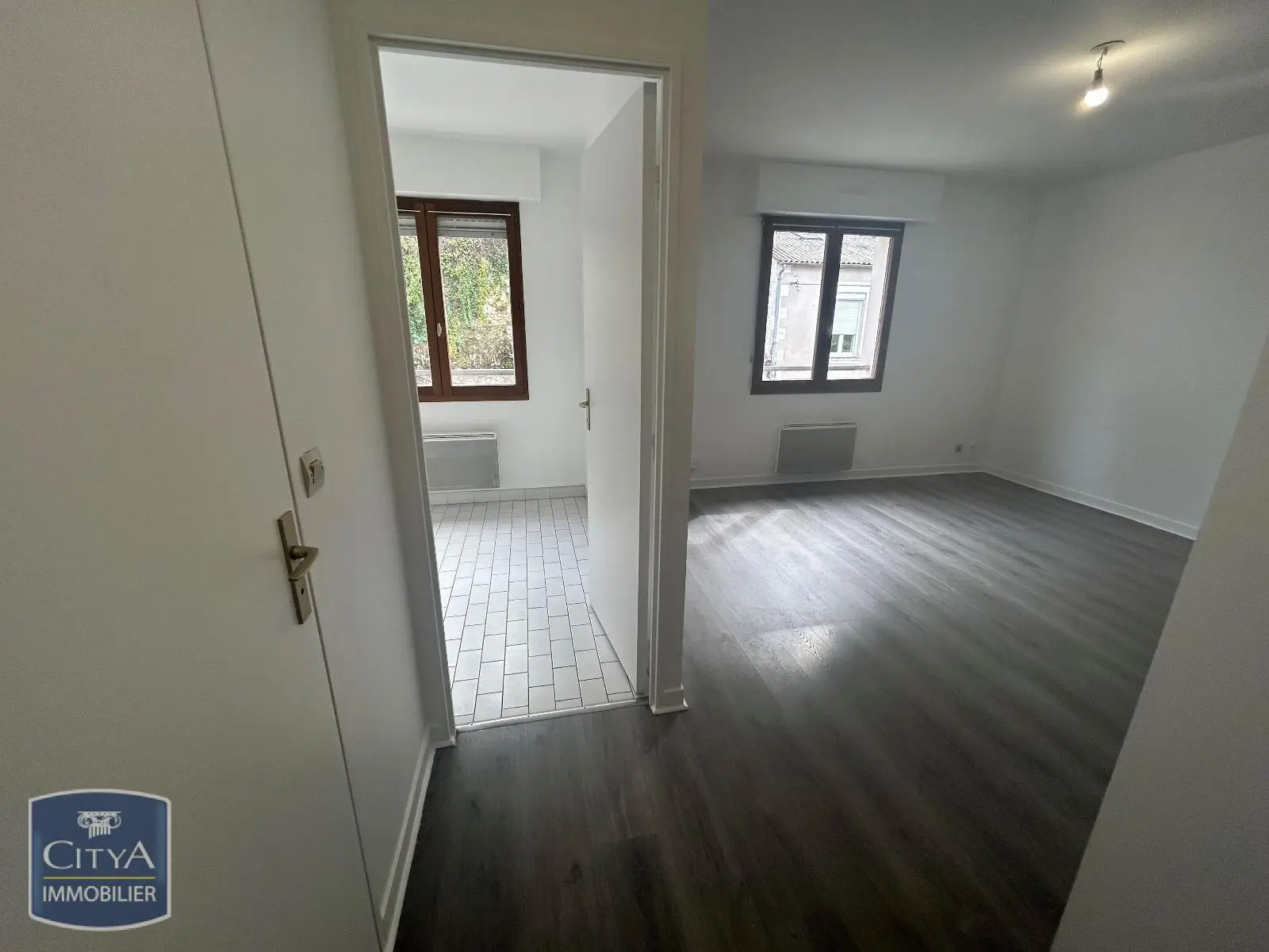 Photo 3 Appartement 1 pièce 28.63m²