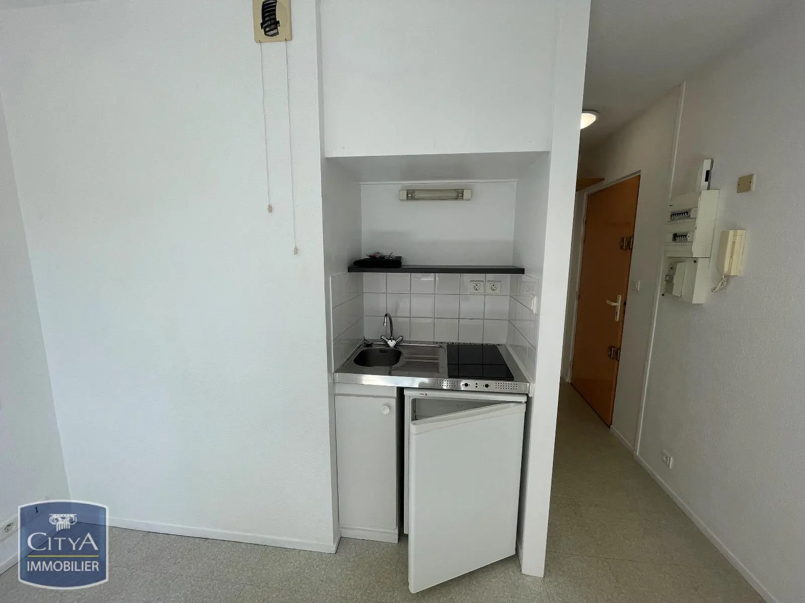Photo 2 Appartement 1 pièce 18.95m²