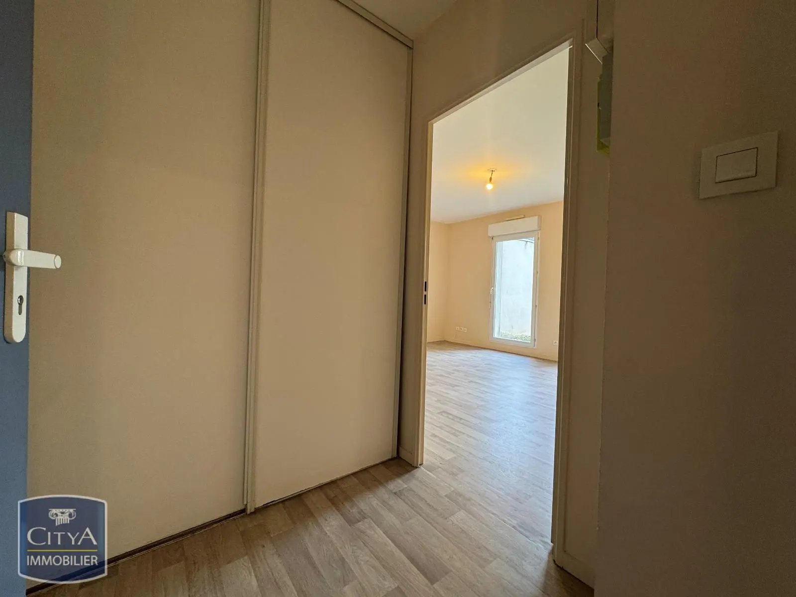 Photo 7 Appartement 1 pièce 27.89m²