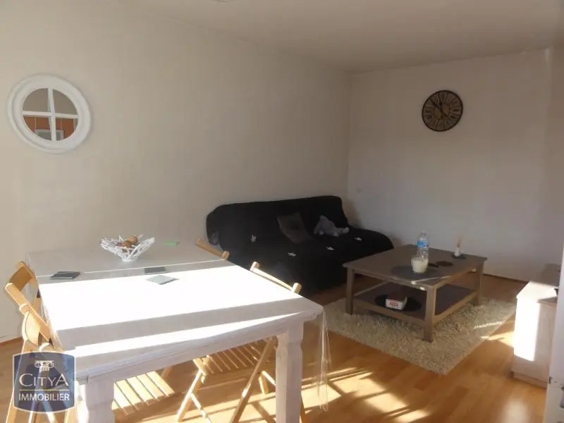 Photo 1 Appartement 1 pièce 27.31m²