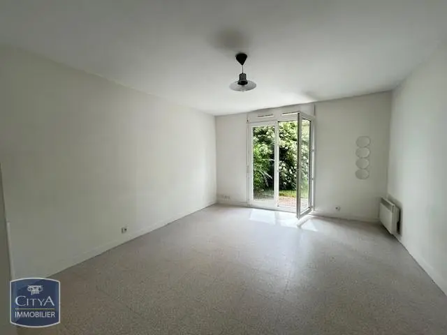 Photo 1 Appartement 1 pièce 20.98m²