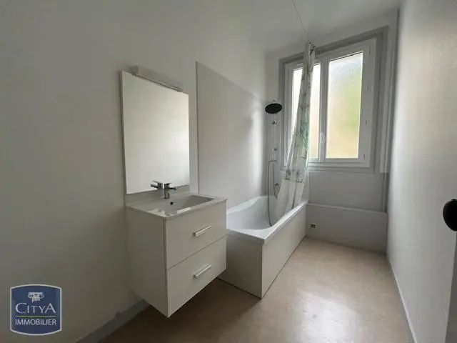 Photo 7 Maison 9 pièces 210m²