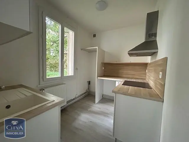 Photo 2 Maison 9 pièces 210m²