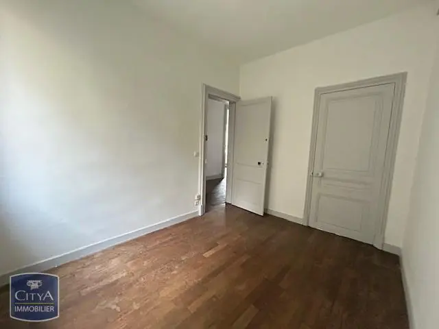 Photo 10 Maison 9 pièces 210m²