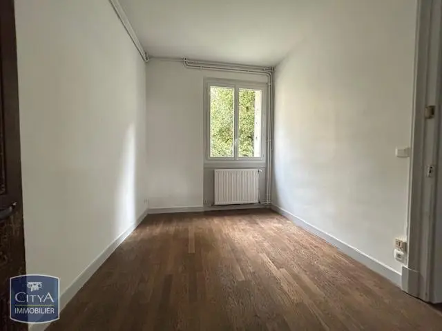 Photo 11 Maison 9 pièces 210m²