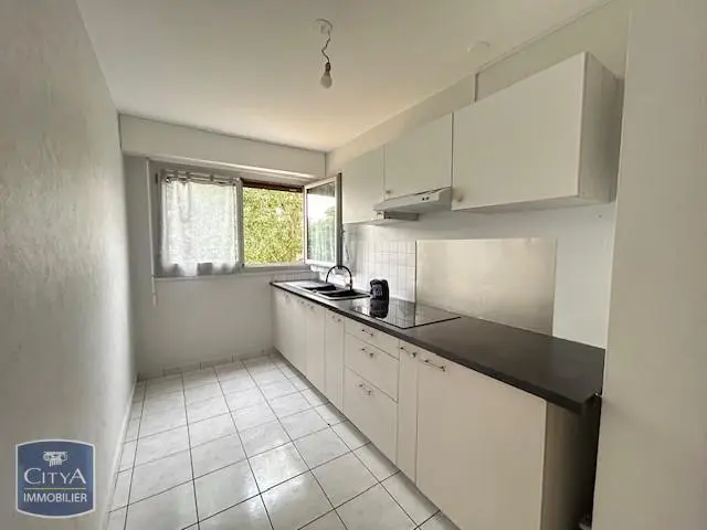 Photo 2 Appartement 4 pièces 105.61m²