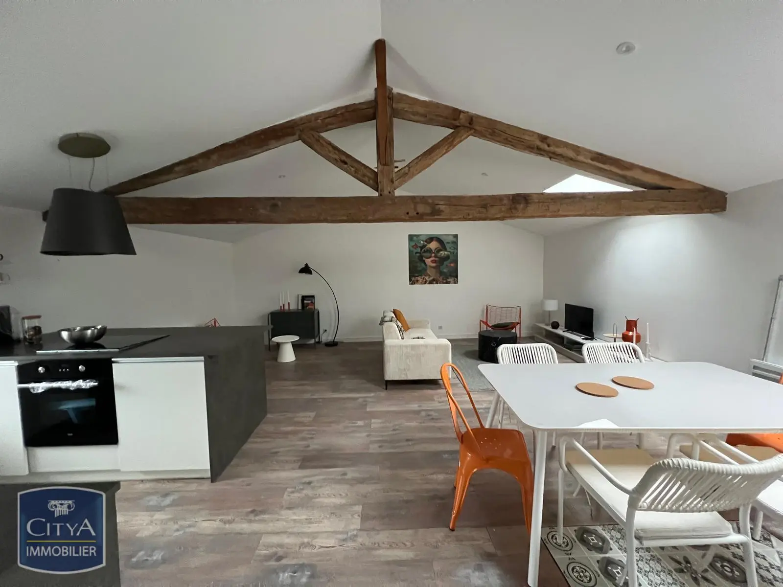 Photo 2 Appartement 4 pièces 85m²