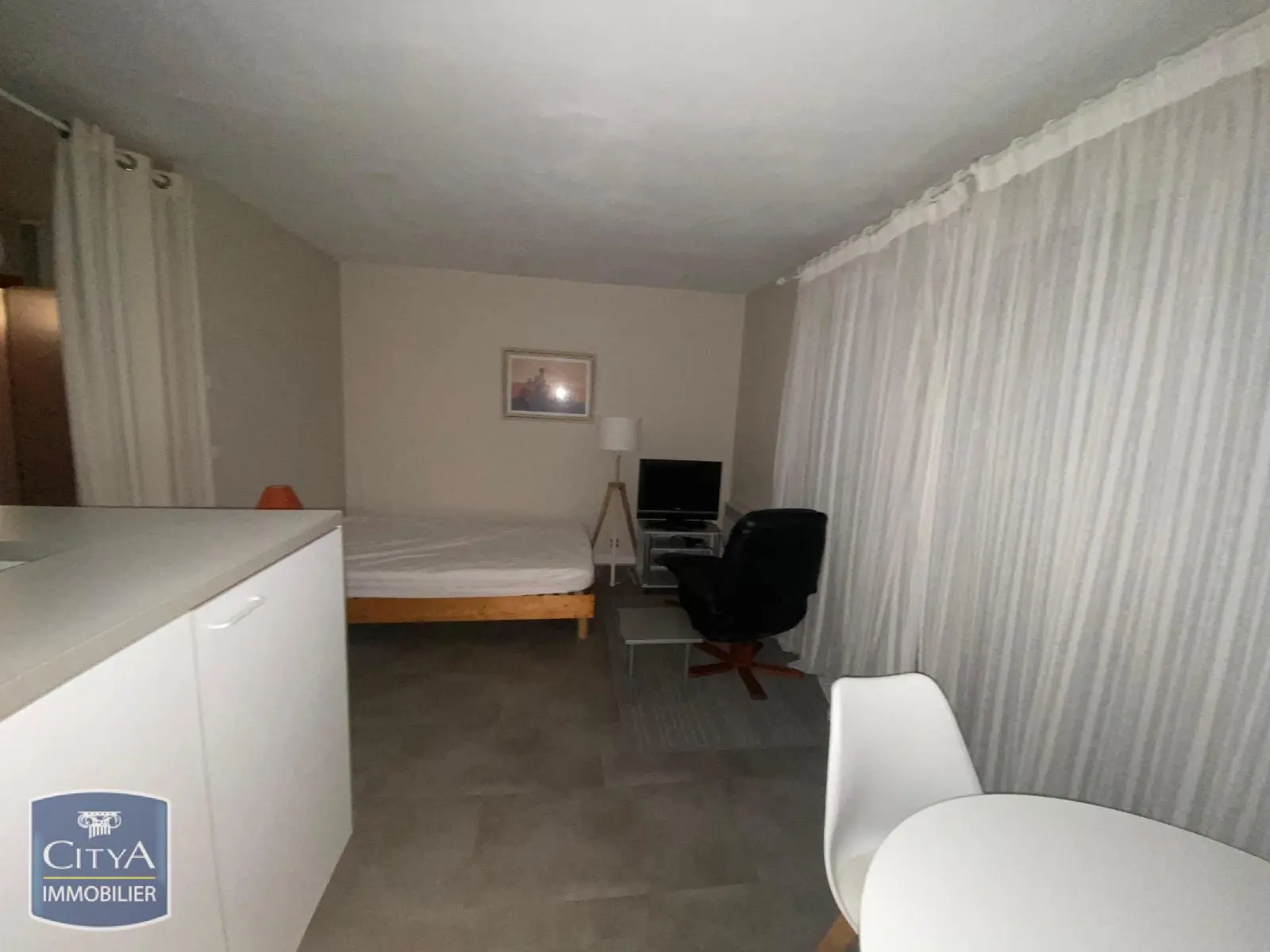 Photo 1 Appartement 1 pièce 31m²