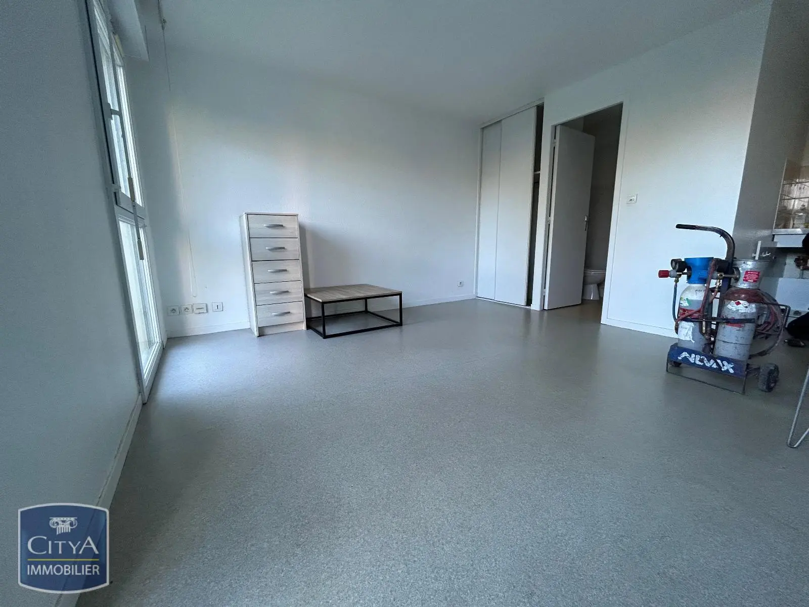 Photo 2 Appartement 1 pièce 20.05m²