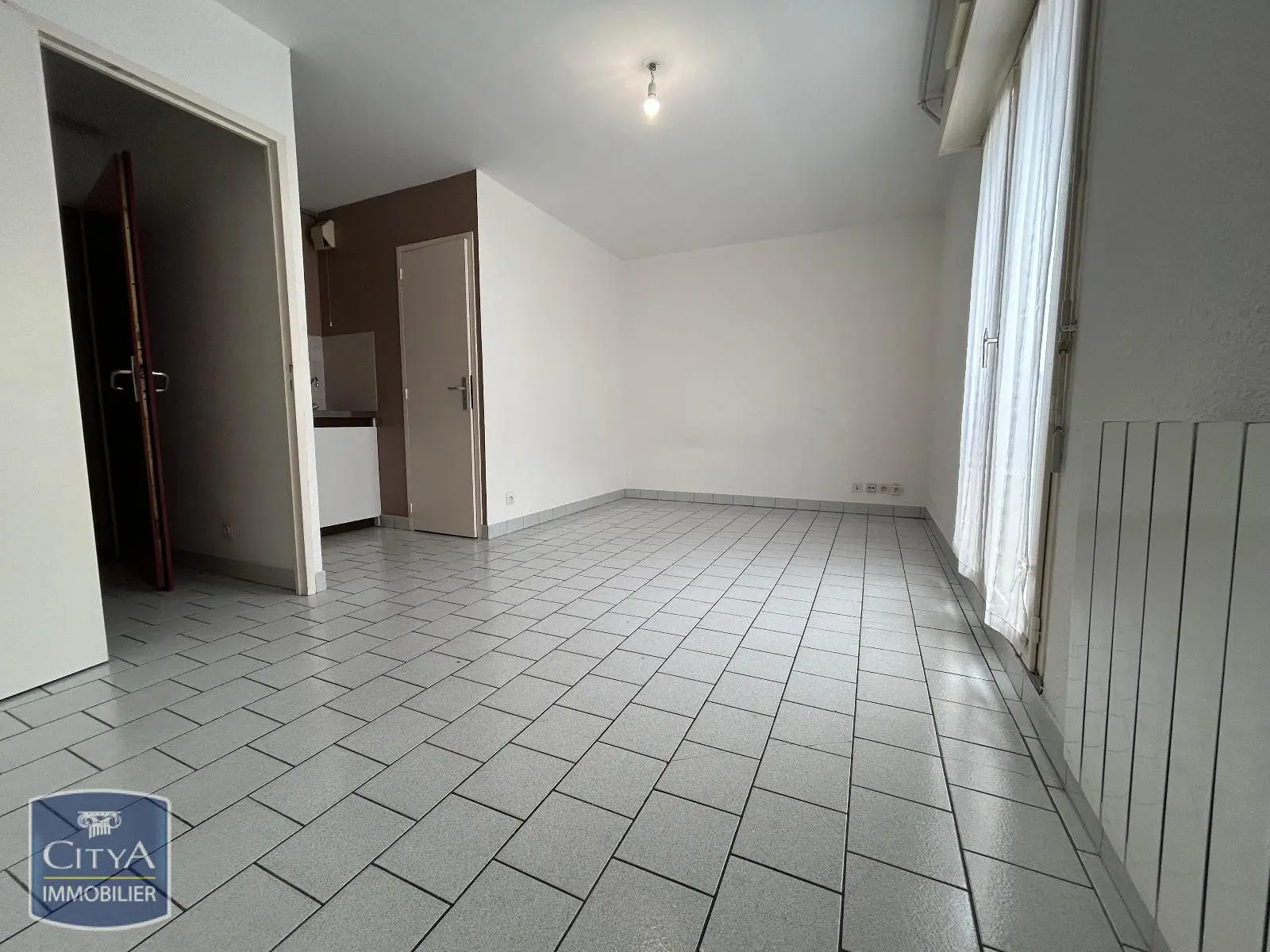 Photo 1 Appartement 1 pièce 22m²