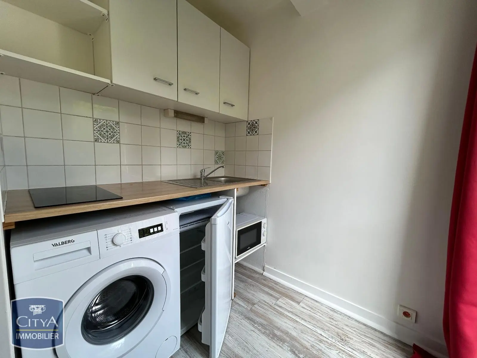Photo 3 Appartement 1 pièce 23.65m²