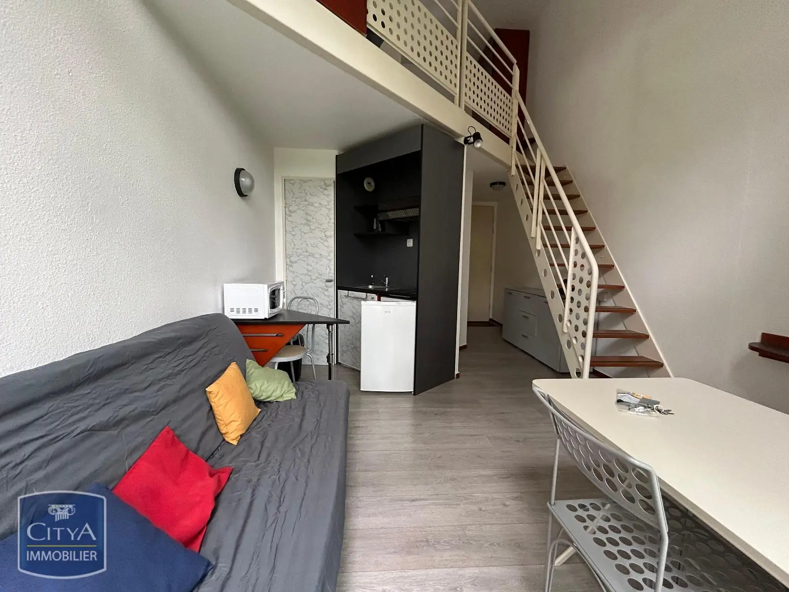 Photo 1 Appartement 1 pièce 27.47m²