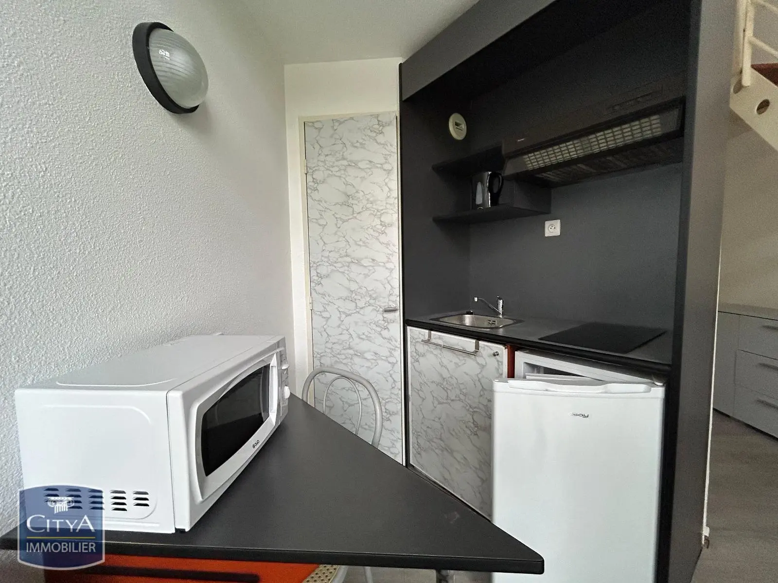 Photo 4 Appartement 1 pièce 27.47m²