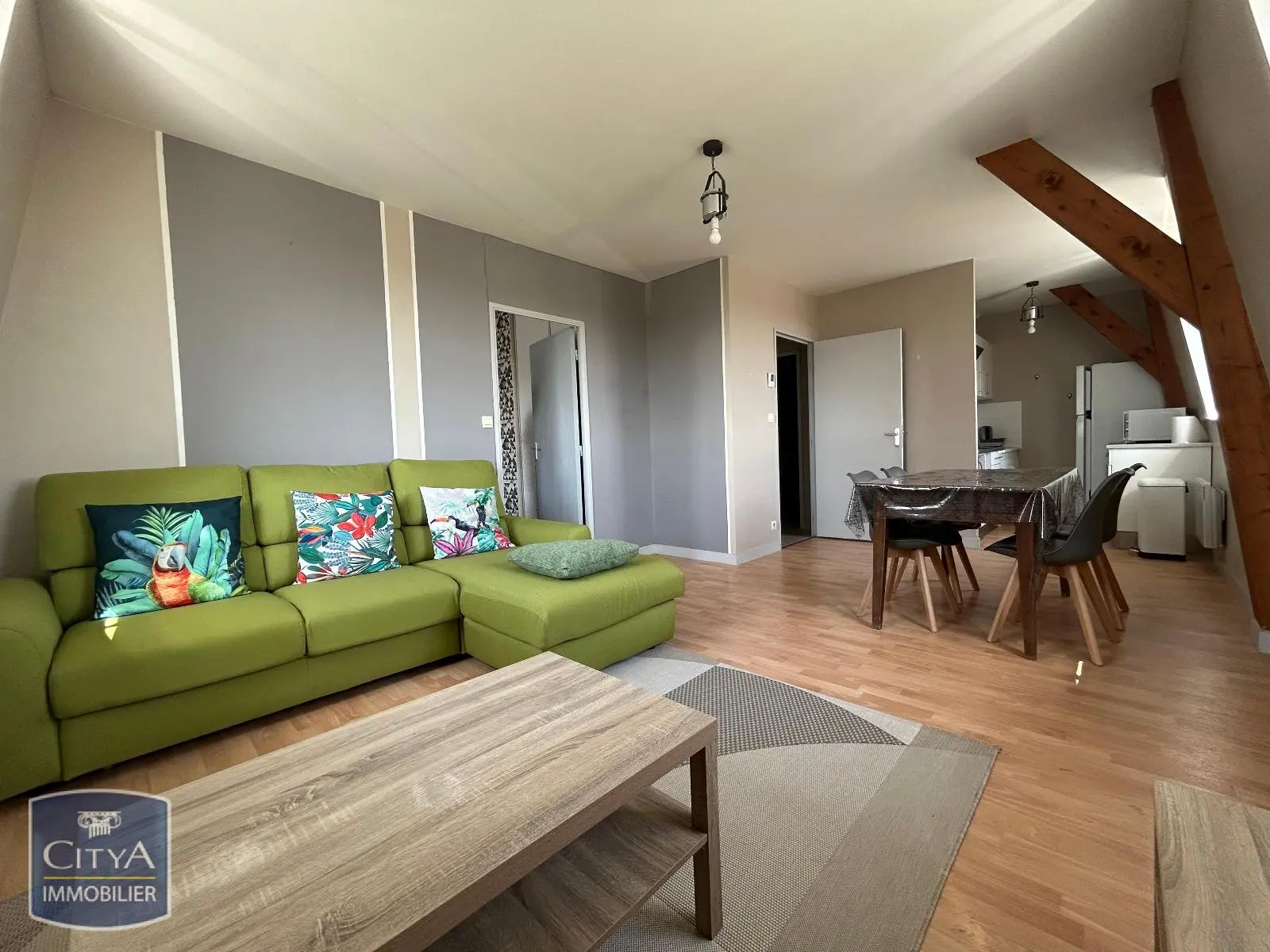 Photo 1 Appartement 2 pièces 43.76m²