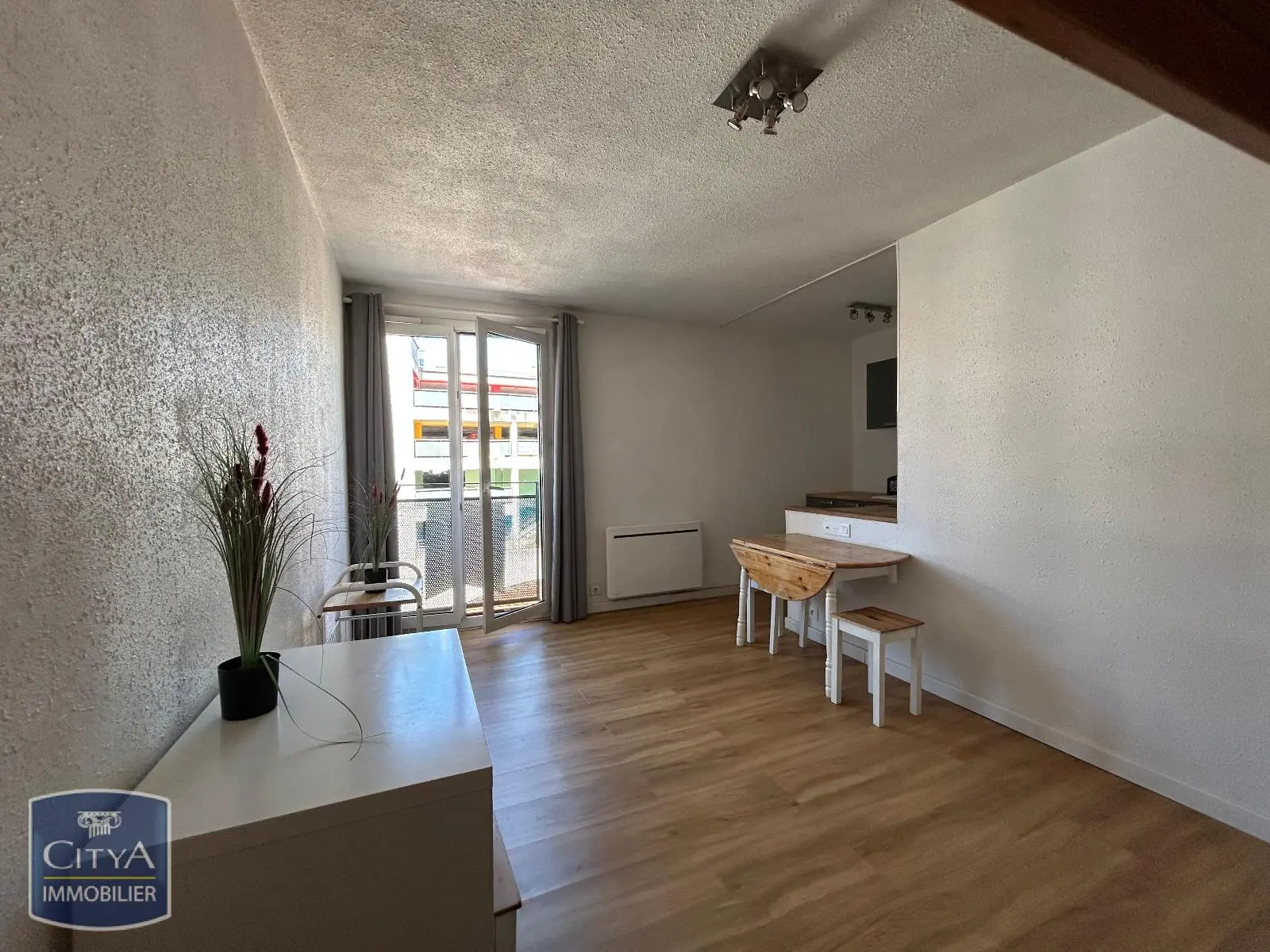 Photo 3 Appartement 1 pièce 23.12m²