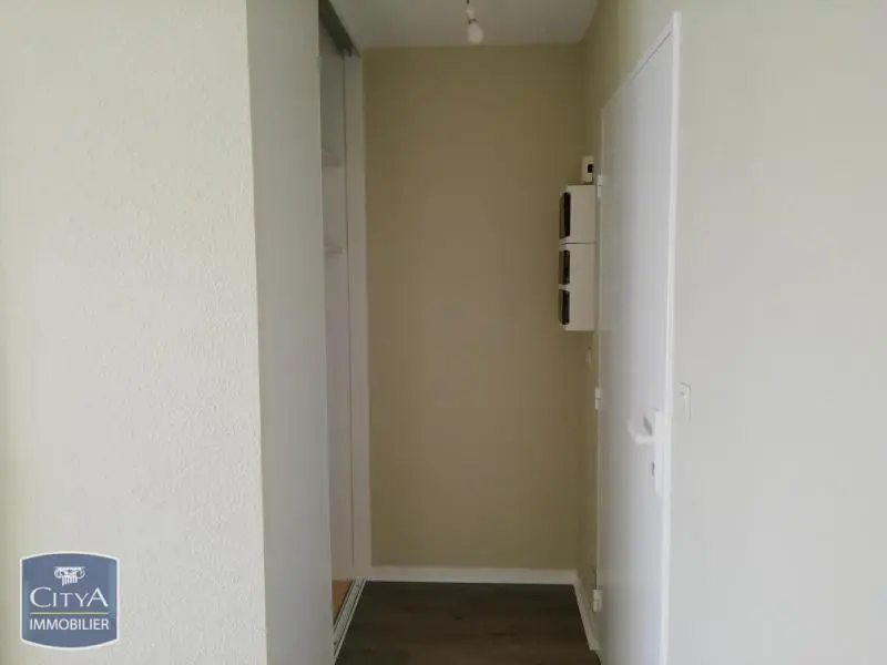 Photo 4 Appartement 1 pièce 28.02m²