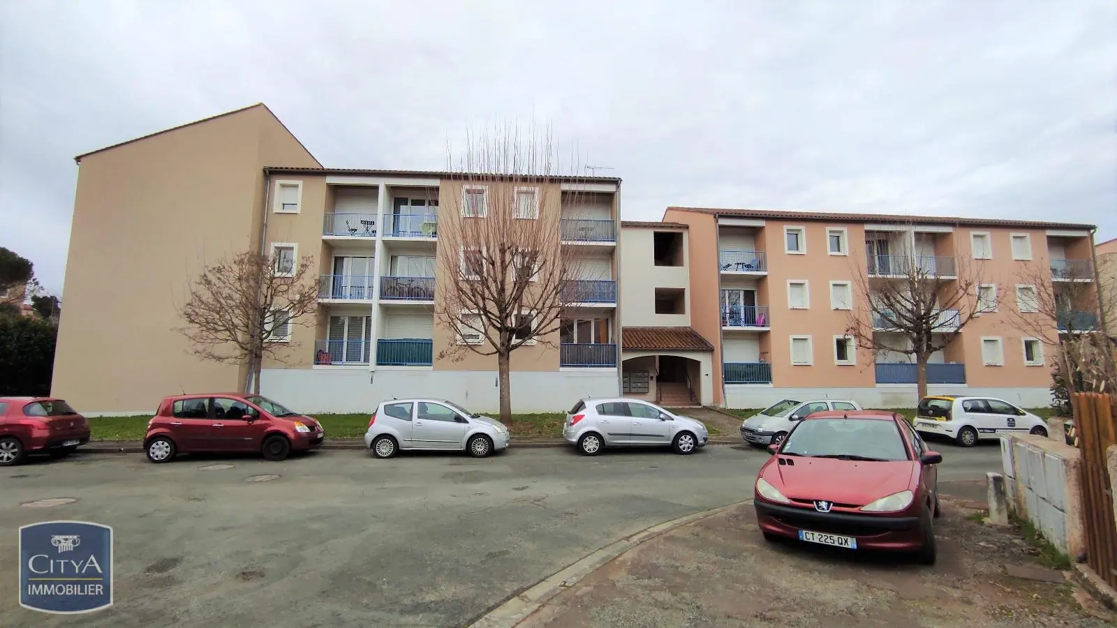 Photo 1 Appartement 1 pièce 27.08m²